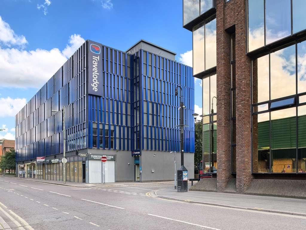 Travelodge Peterborough Central Exterior foto